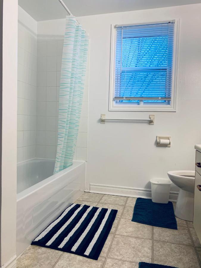 Private Fully Furnished Room In Halifax Shared Washroom Kültér fotó